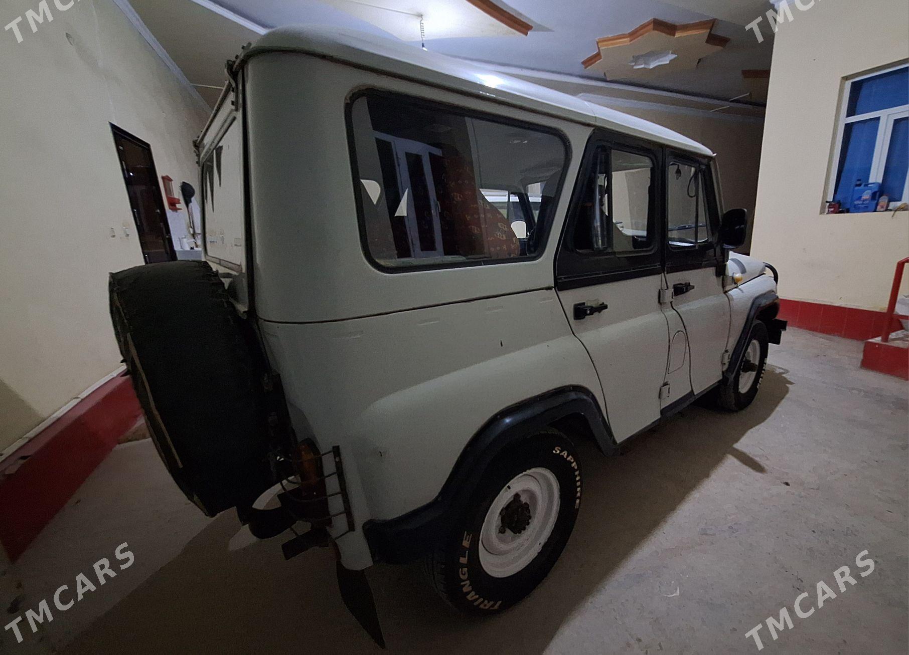 UAZ 469 2000 - 65 000 TMT - Ходжамбаз - img 1