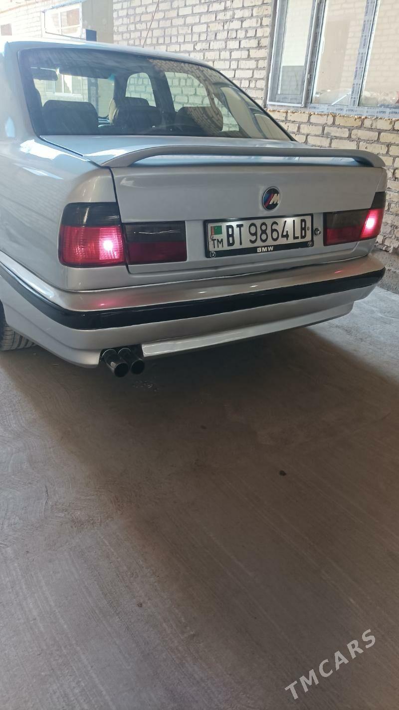 BMW 520 1991 - 60 000 TMT - Türkmenabat - img 2