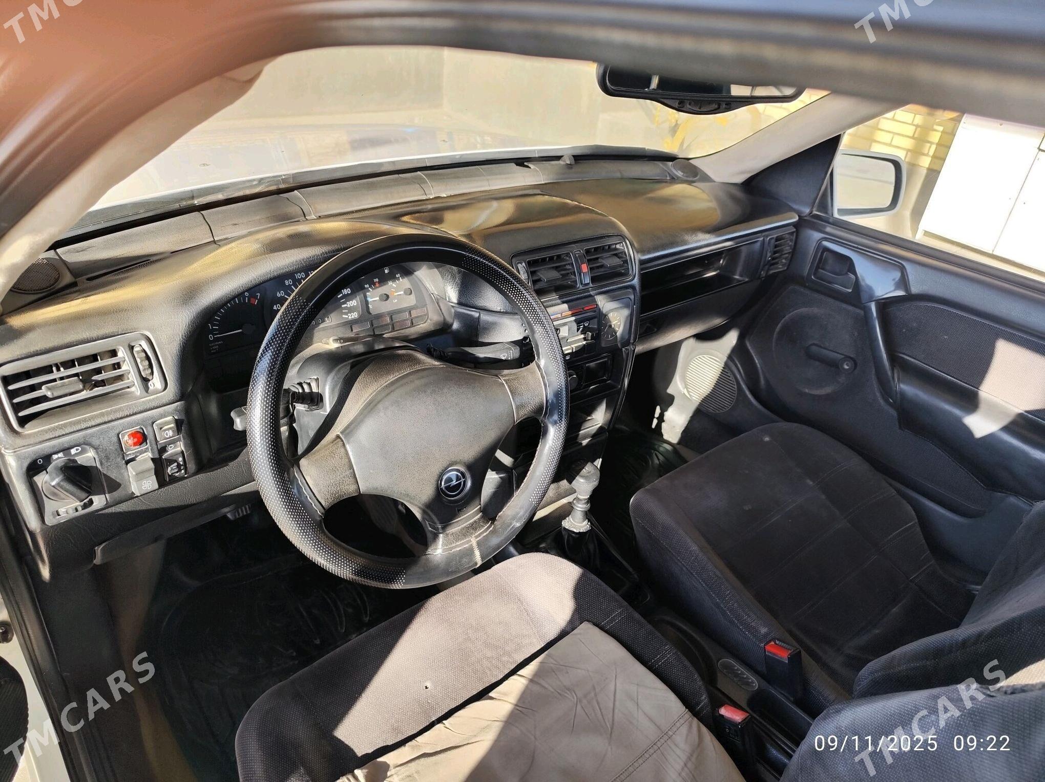 Opel Vectra 1991 - 40 000 TMT - Туркменгала - img 6