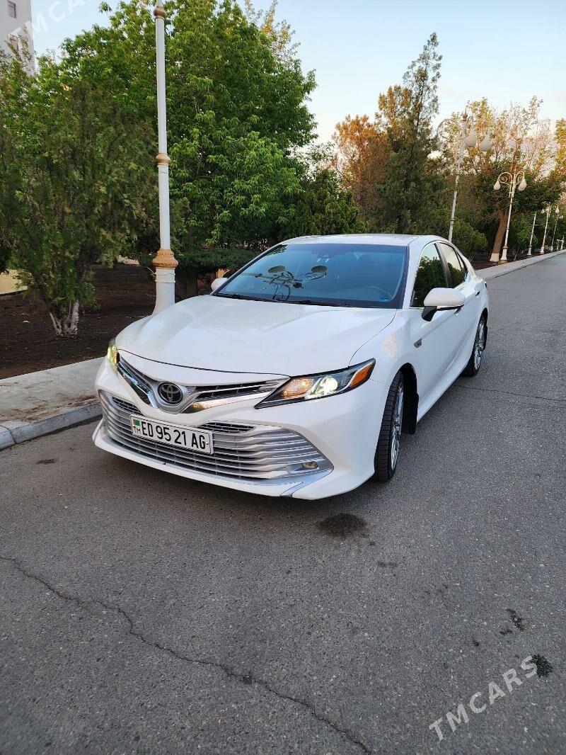 Toyota Camry 2018 - 273 000 TMT - Çehow köç. (A.Nyýazow şaýoly) - img 1