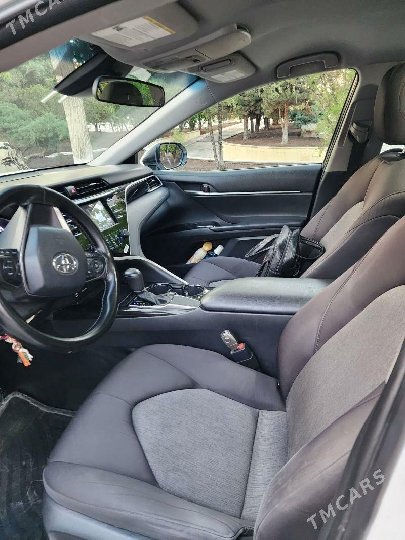 Toyota Camry 2018 - 273 000 TMT - Çehow köç. (A.Nyýazow şaýoly) - img 8