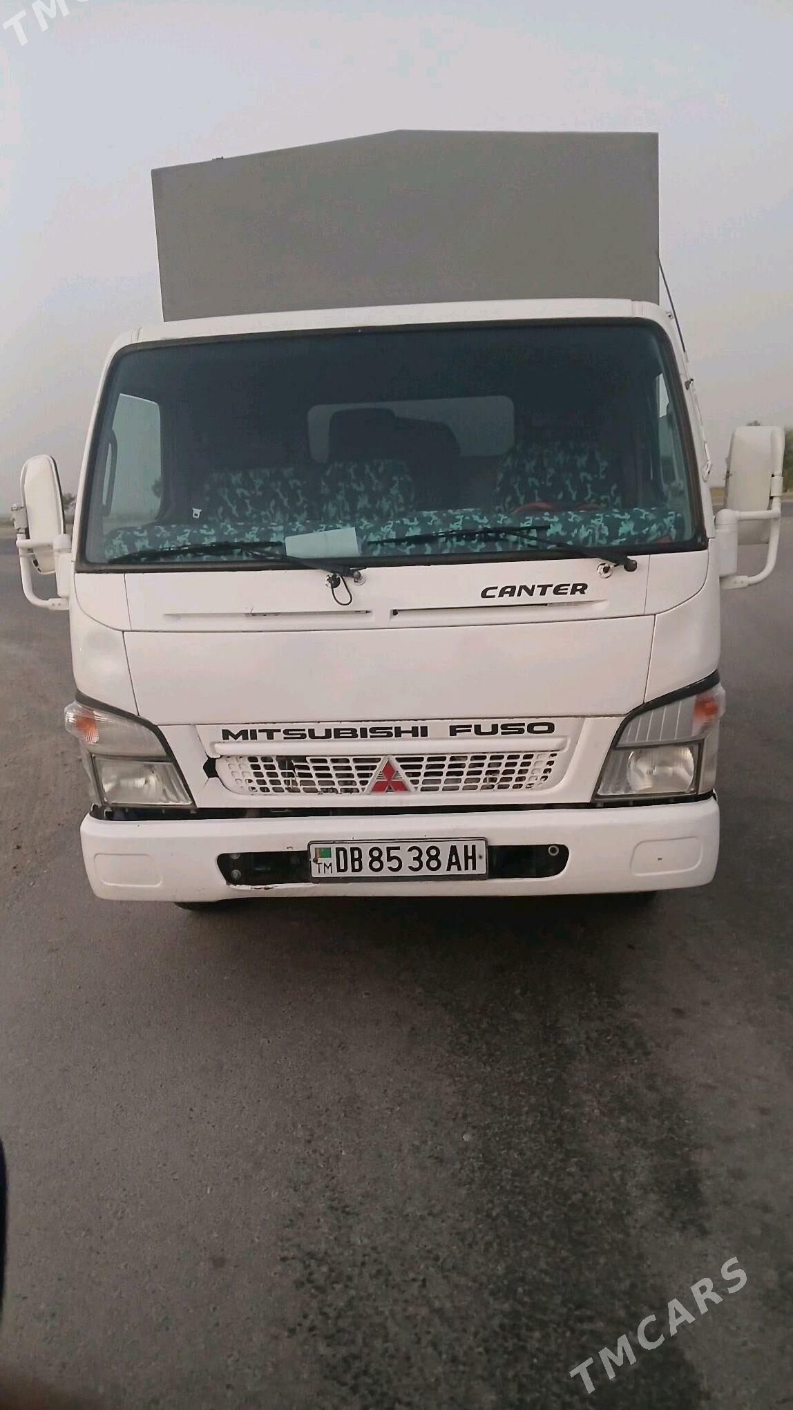 Toyota Hiace 2008 - 245 000 TMT - Bäherden - img 6