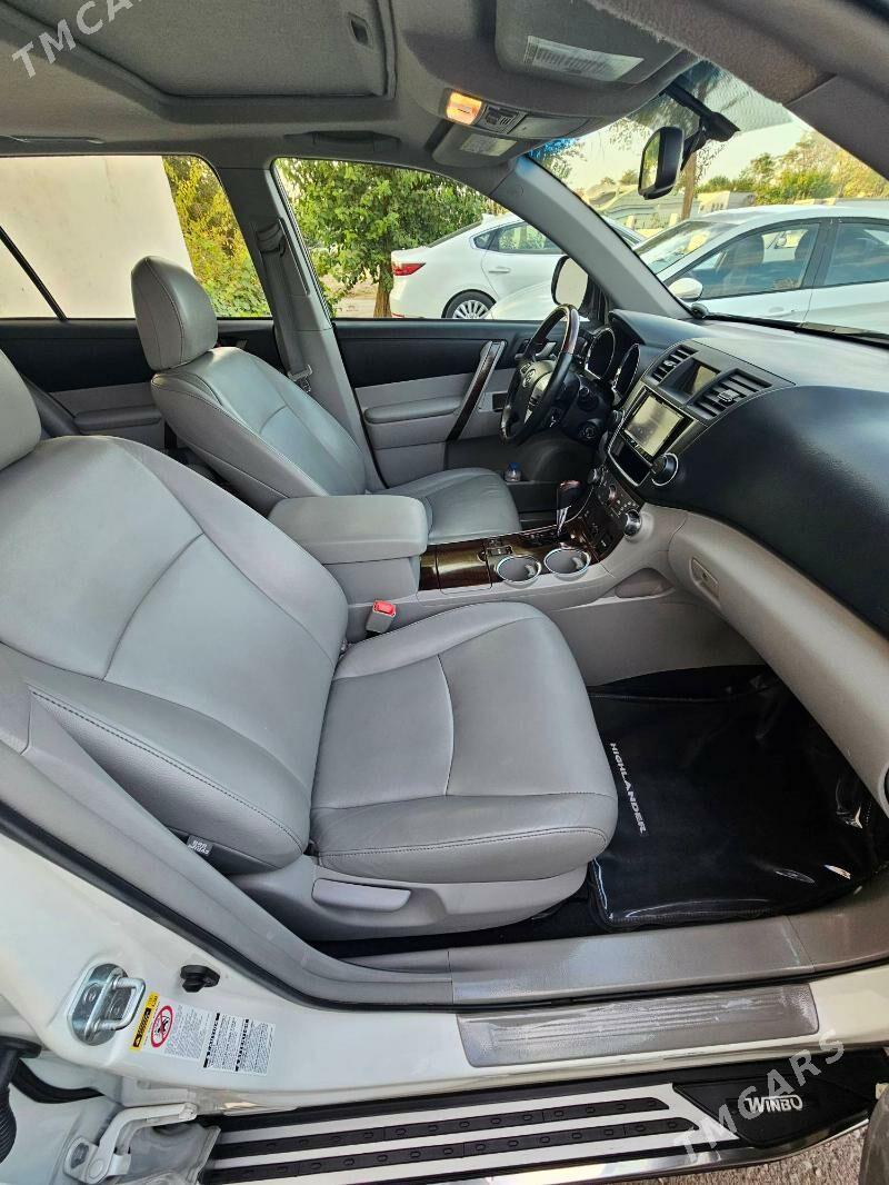 Toyota Highlander 2013 - 370 000 TMT - Aşgabat - img 8