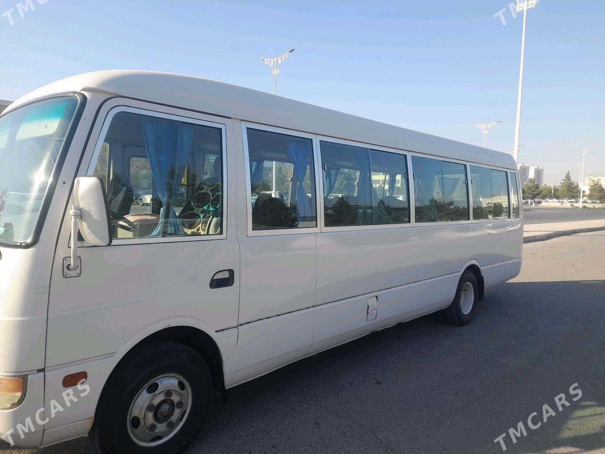 Mitsubishi Rosa 2004 - 310 000 TMT - Мары - img 3