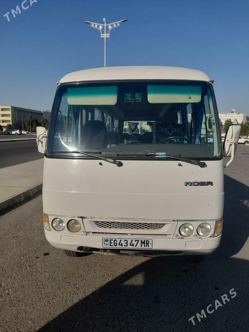 Mitsubishi Rosa 2004 - 310 000 TMT - Мары - img 5