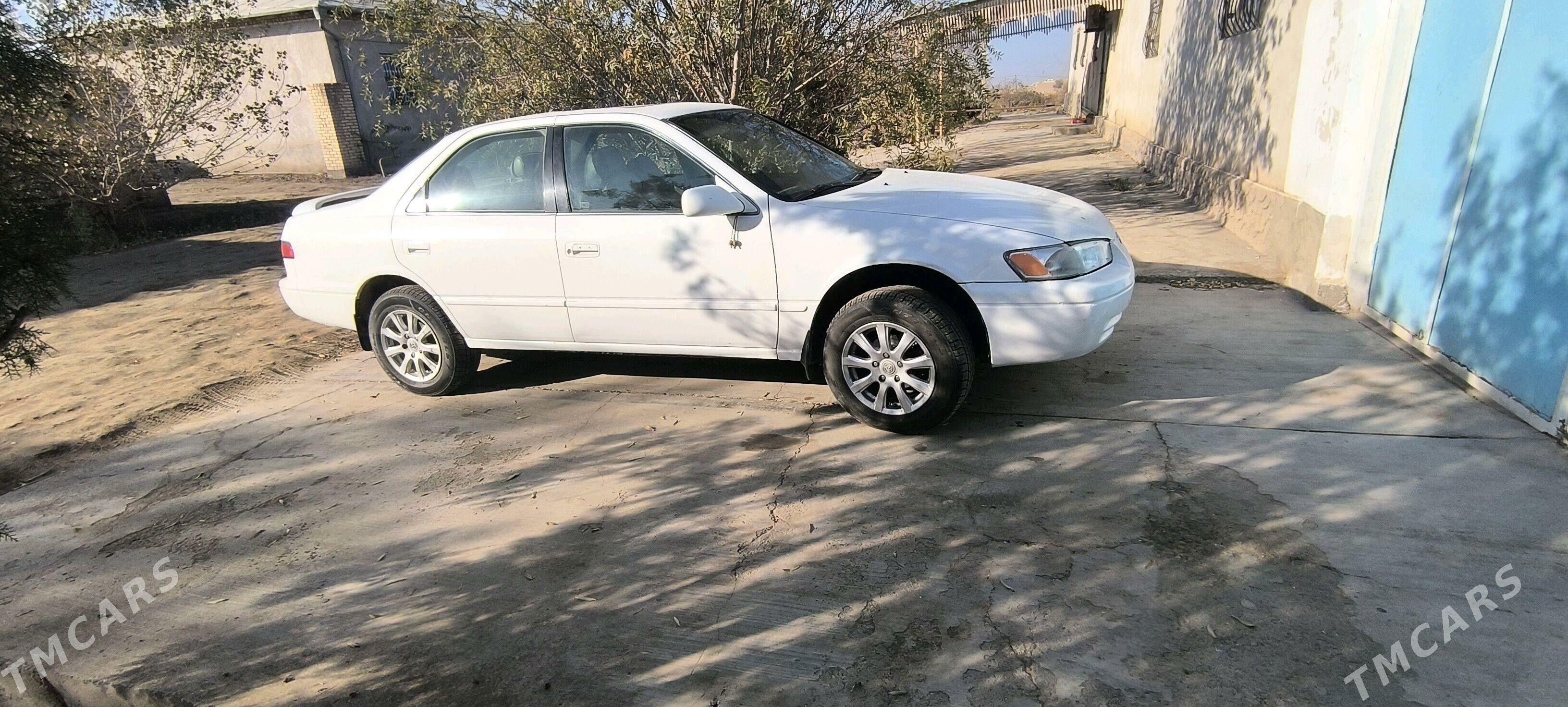 Toyota Camry 1997 - 130 000 TMT - Türkmenbaşy etr. - img 1