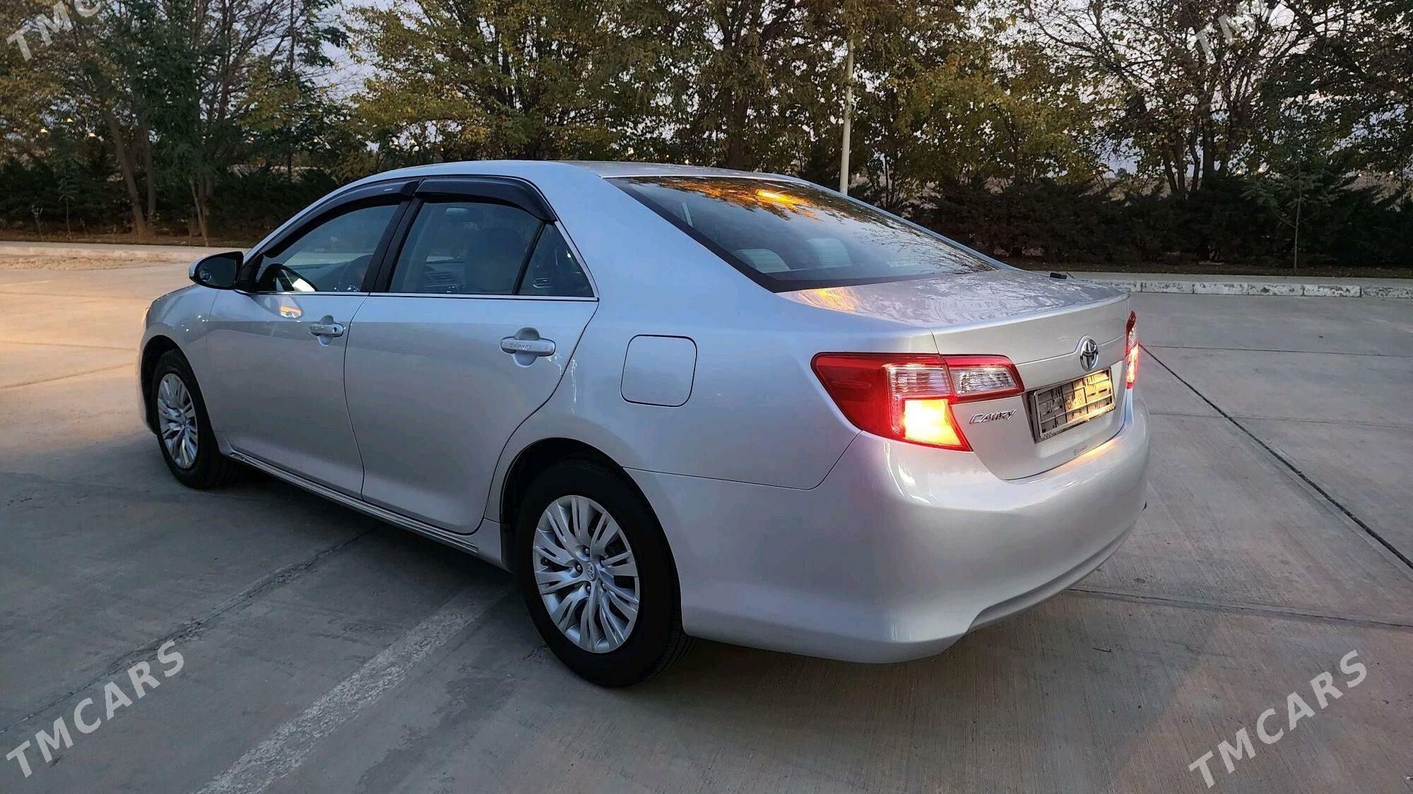 Toyota Camry 2013 - 226 000 TMT - Aşgabat - img 5