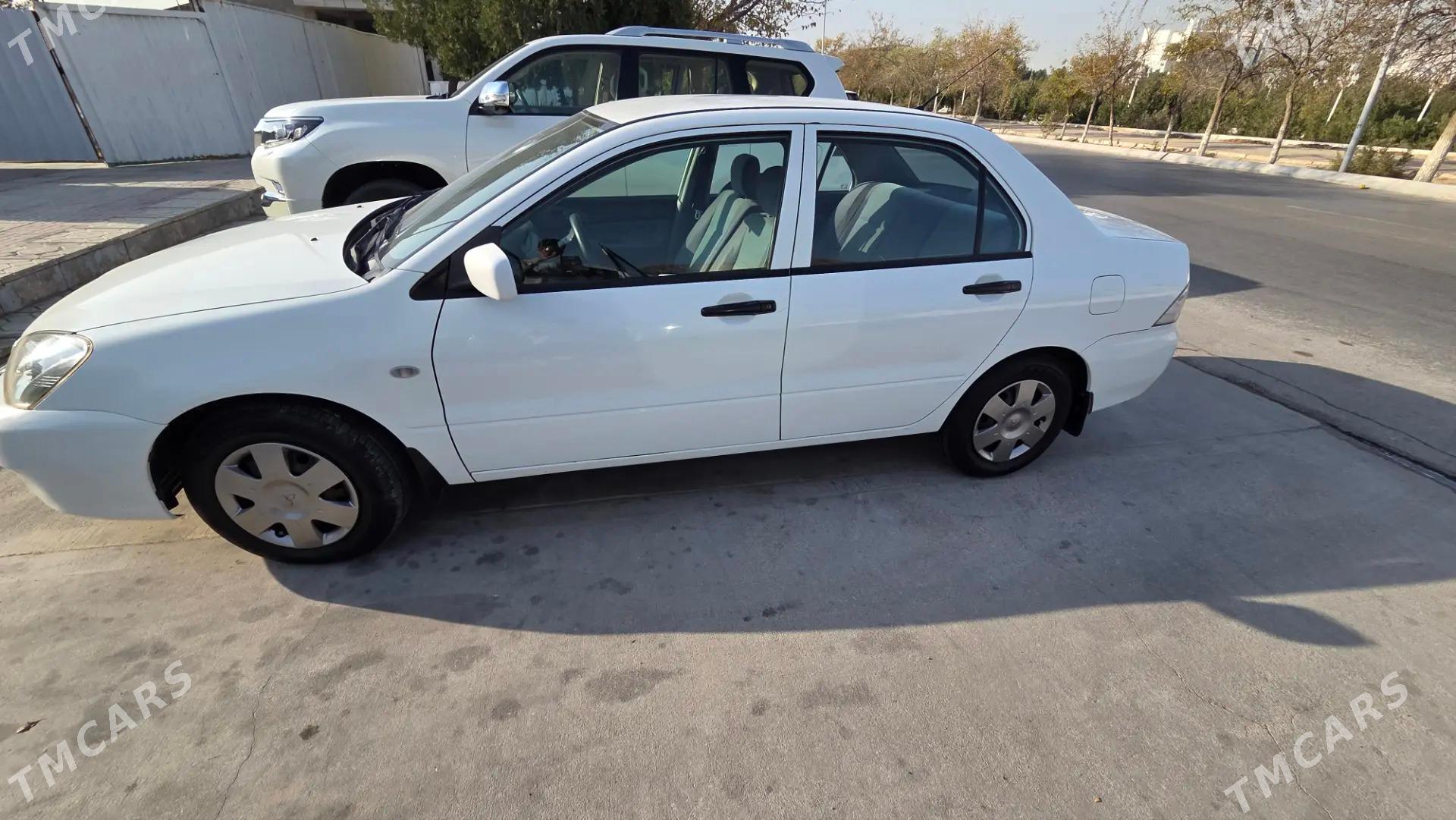 Mitsubishi Lancer 2011 - 130 000 TMT - Балканабат - img 4