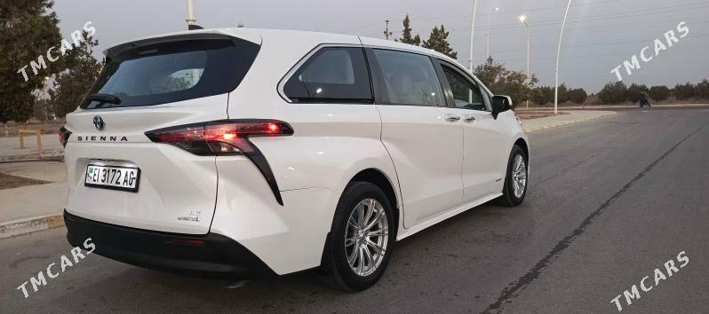 Toyota Sienna 2021 - 485 000 TMT - Aşgabat - img 3