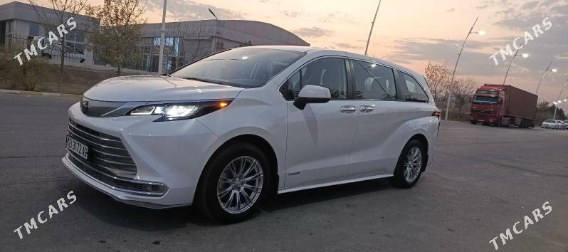 Toyota Sienna 2021 - 485 000 TMT - Aşgabat - img 4
