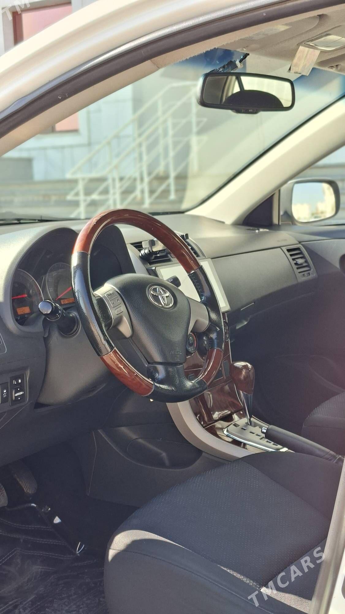 Toyota Corolla 2010 - 170 000 TMT - Aşgabat - img 4