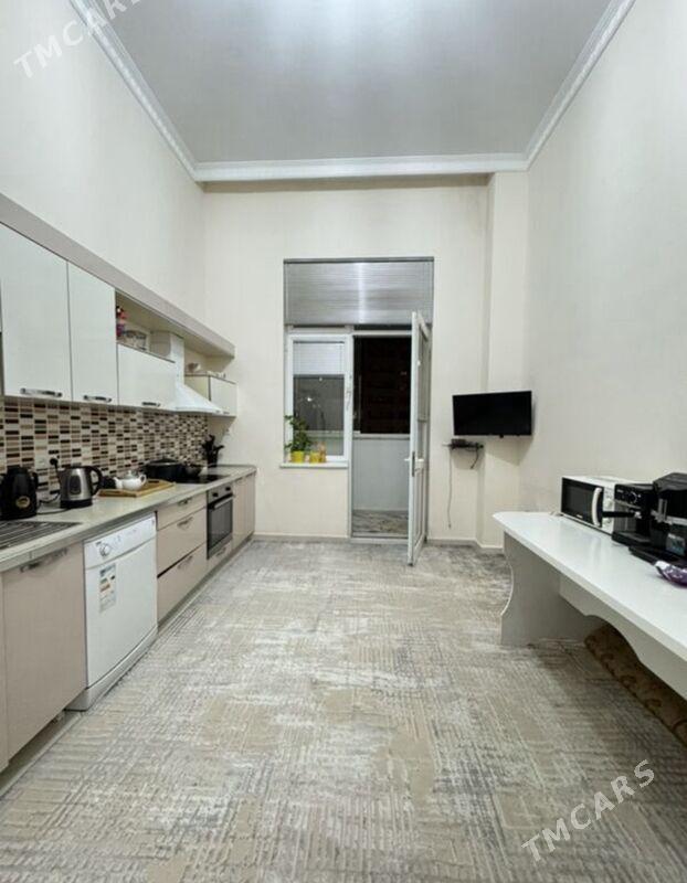 13 Tapgyr 5 kom 8 etaj - Ашхабад - img 2