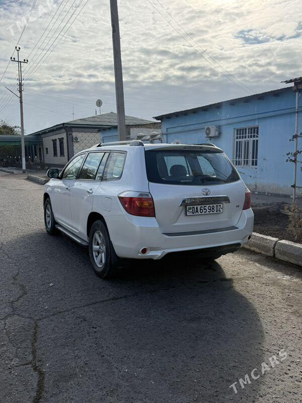 Toyota Highlander 2010 - 330 000 TMT - Дашогуз - img 2