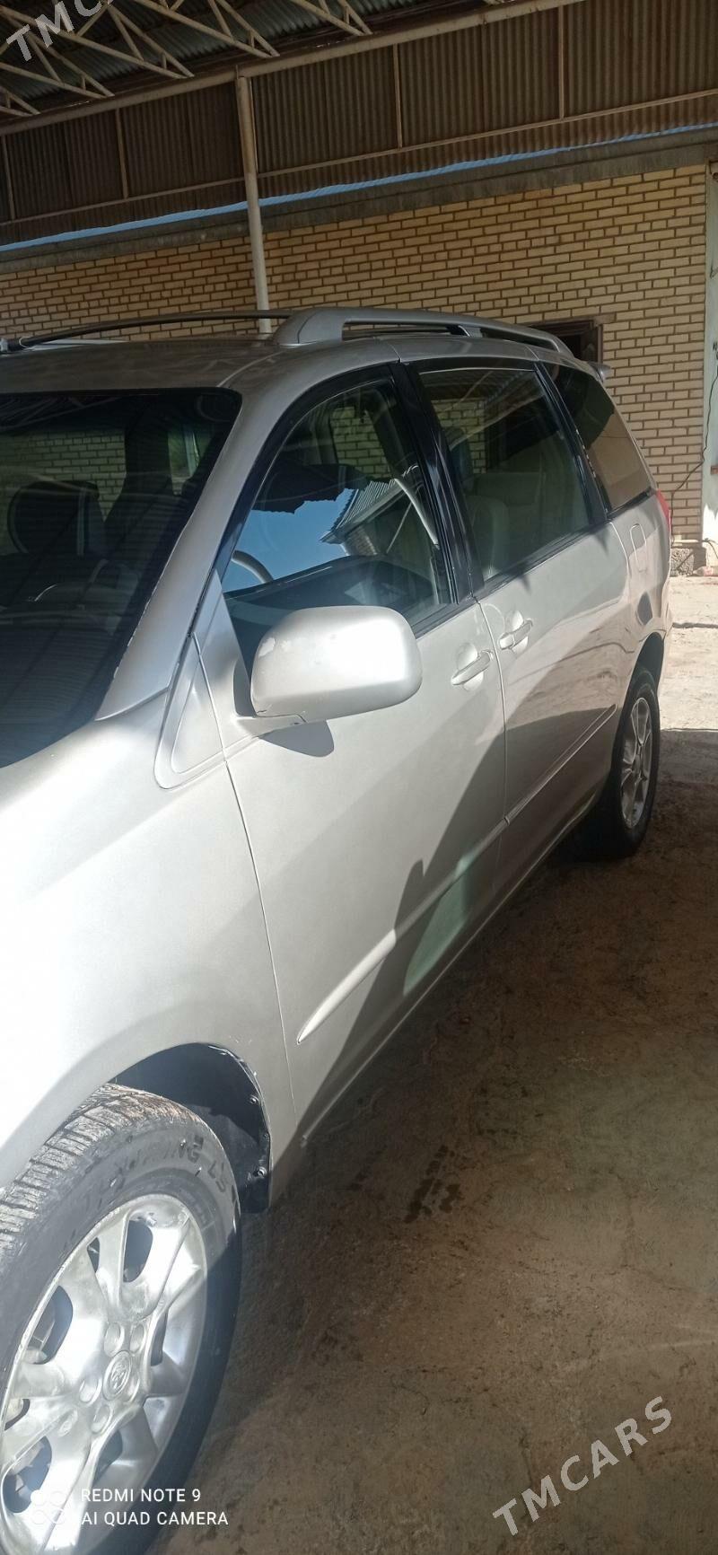 Toyota Sienna 2004 - 170 000 TMT - Mary - img 3