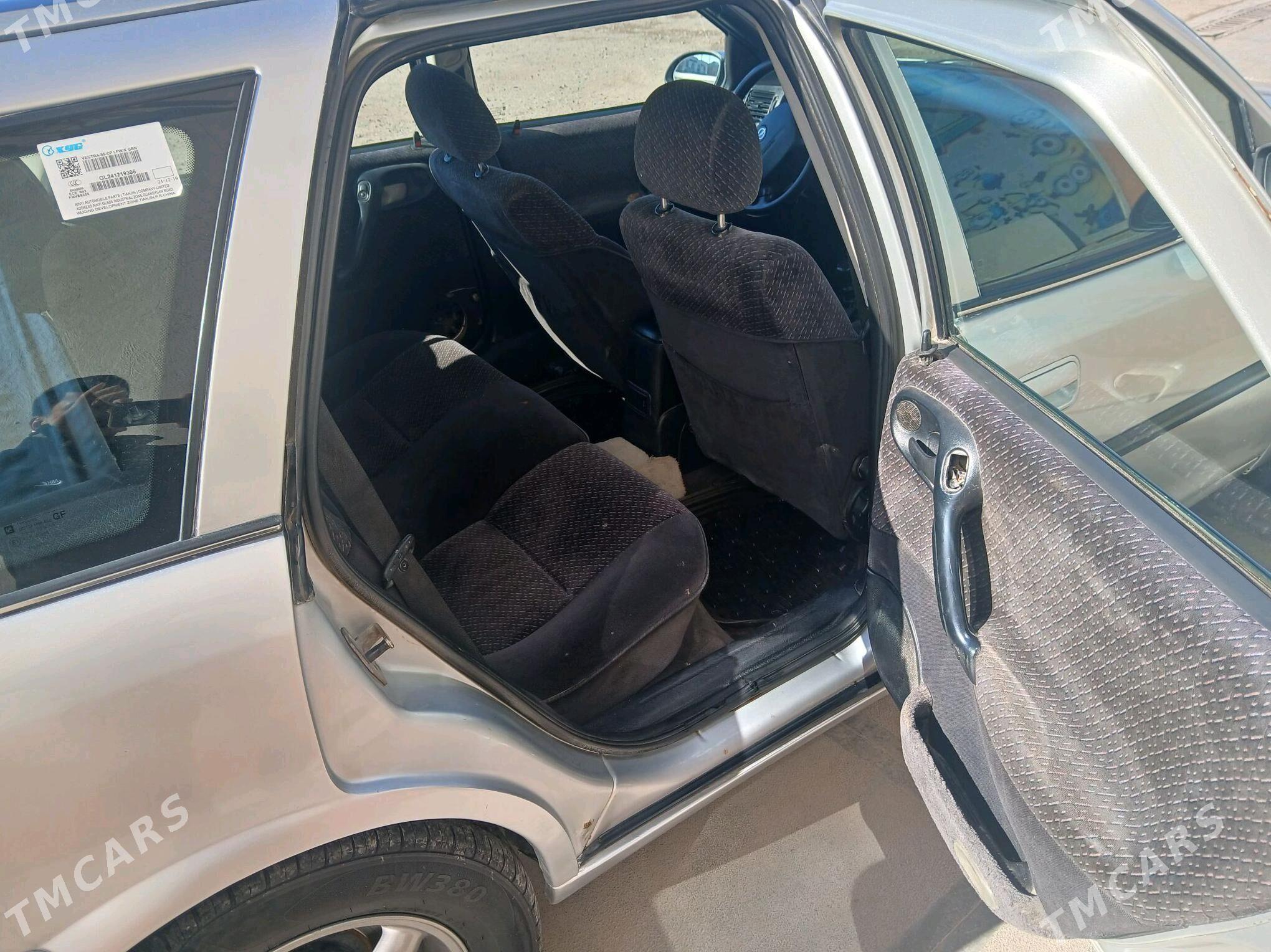 Opel Vectra 1999 - 50 000 TMT - Мары - img 4