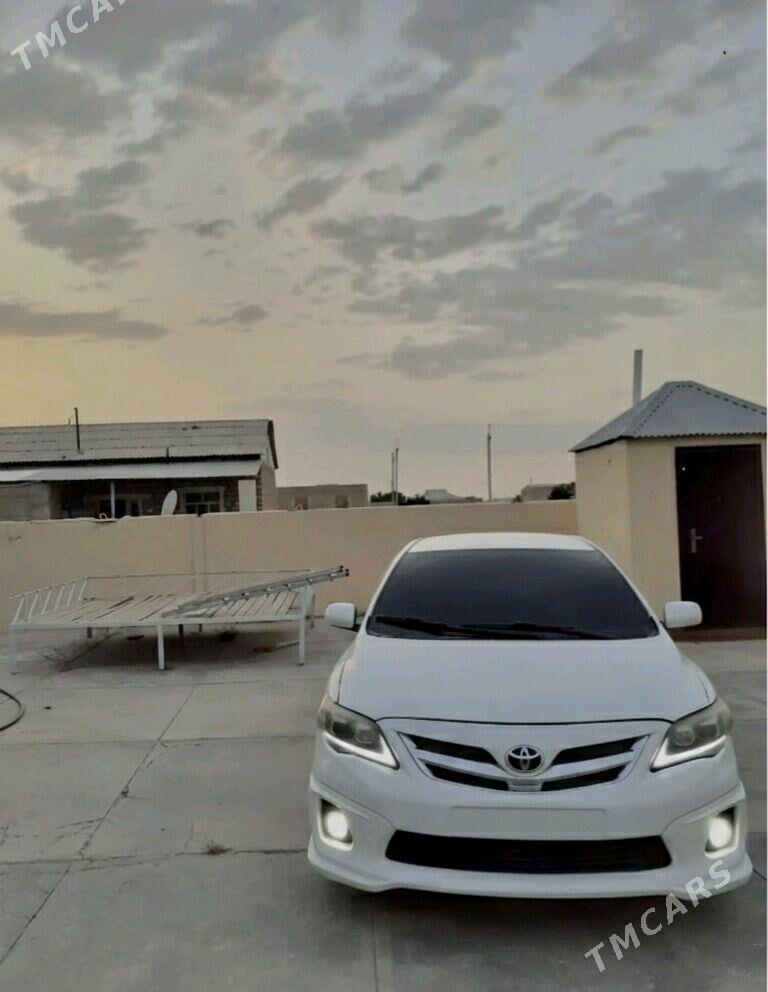 Toyota Corolla 2013 - 160 000 TMT - Гызыларбат - img 6