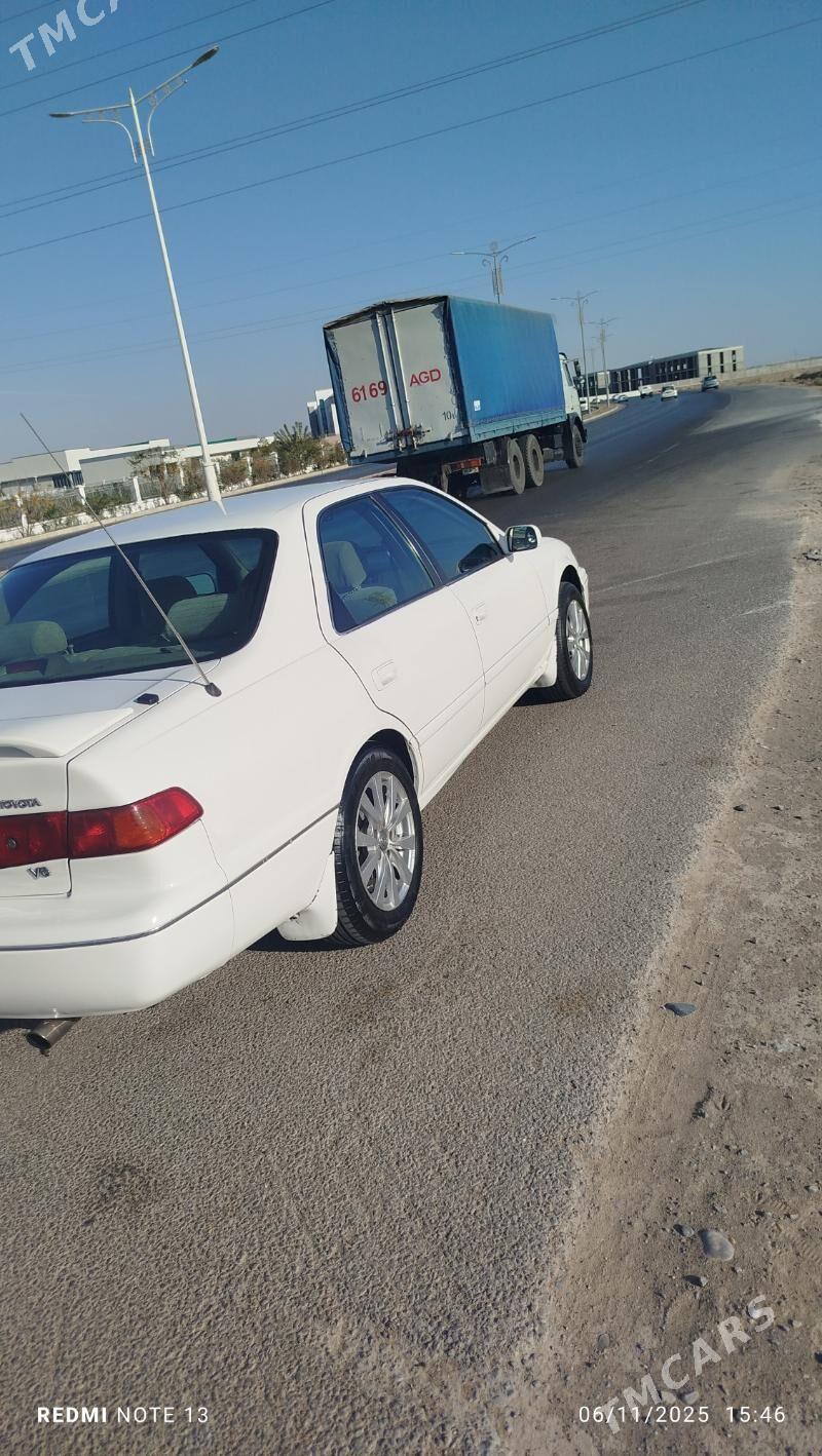 Toyota Camry 2000 - 130 000 TMT - Ашхабад - img 3