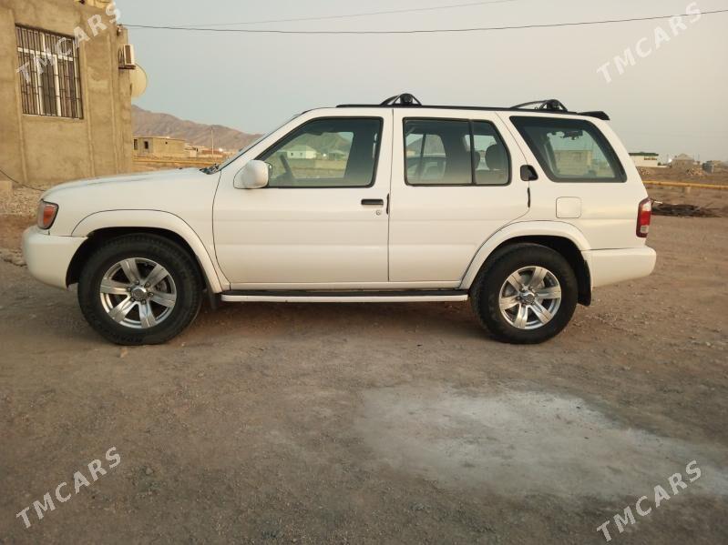 Nissan Pathfinder 2001 - 90 000 TMT - Балканабат - img 1