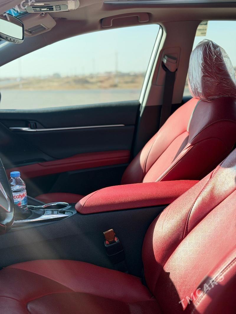 Toyota Camry 2020 - 400 000 TMT - Мары - img 1