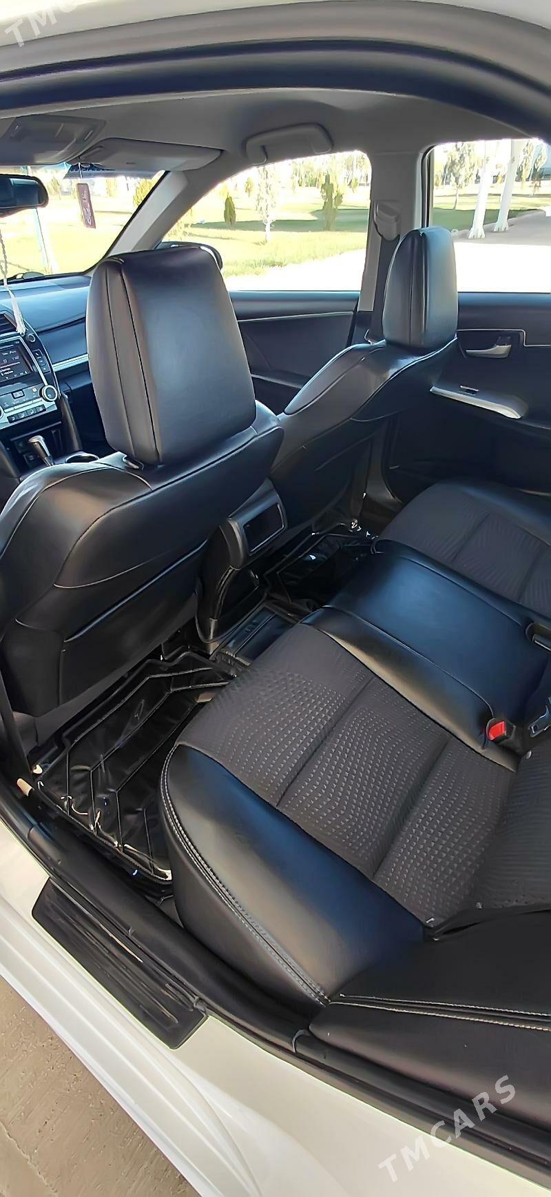 Toyota Camry 2012 - 245 000 TMT - Дашогуз - img 9