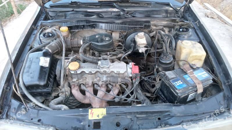 Opel Vectra 1992 - 25 000 TMT - Дашогуз - img 3