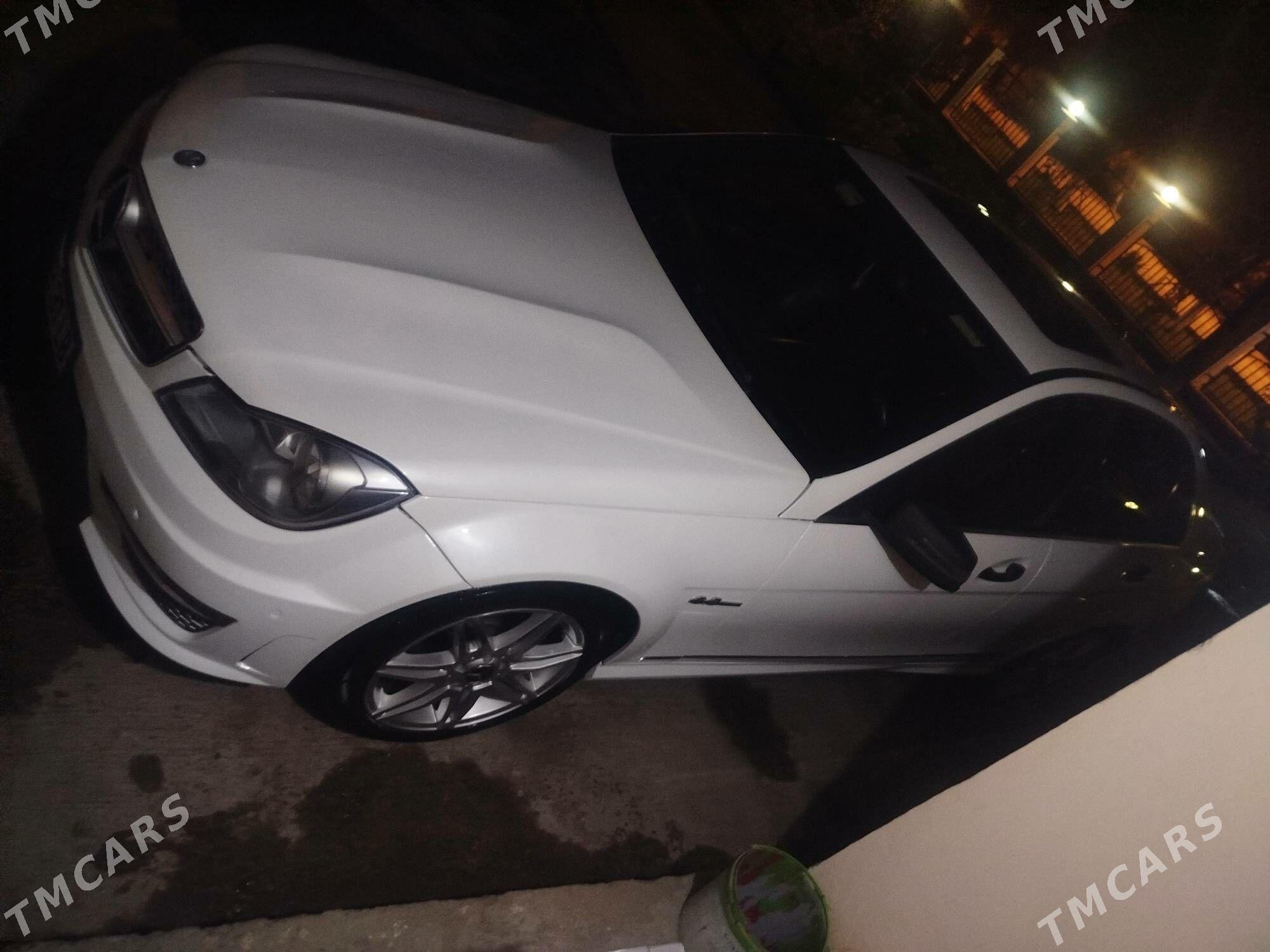 Mercedes-Benz C300 2012 - 200 000 TMT - Türkmenabat - img 5