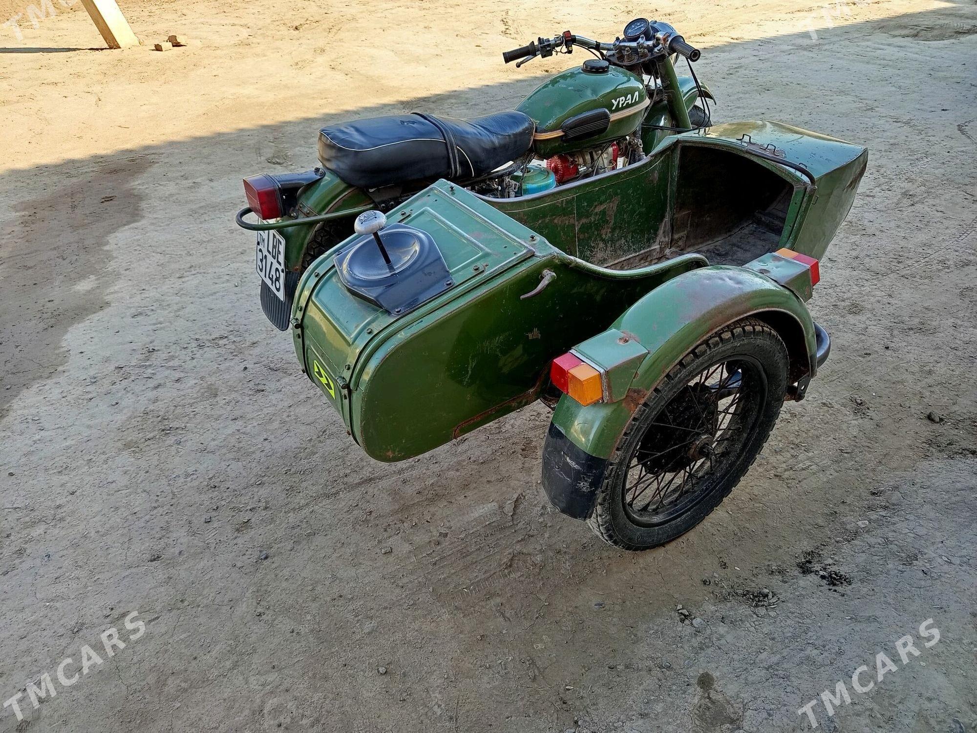 Ural 4320 1983 - 15 000 TMT - Halaç - img 3