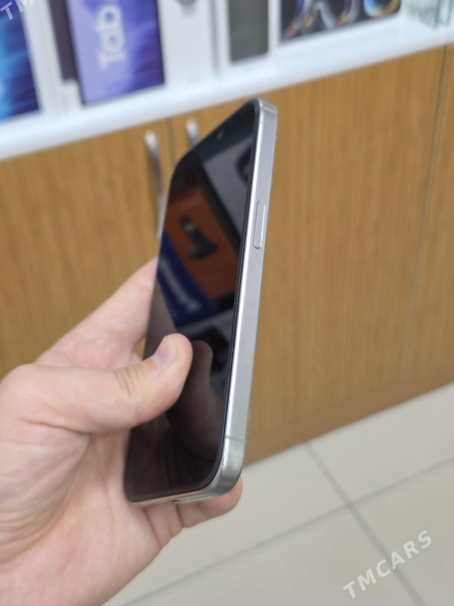 15 pro - Торговый центр "15 лет Независимости" - img 3