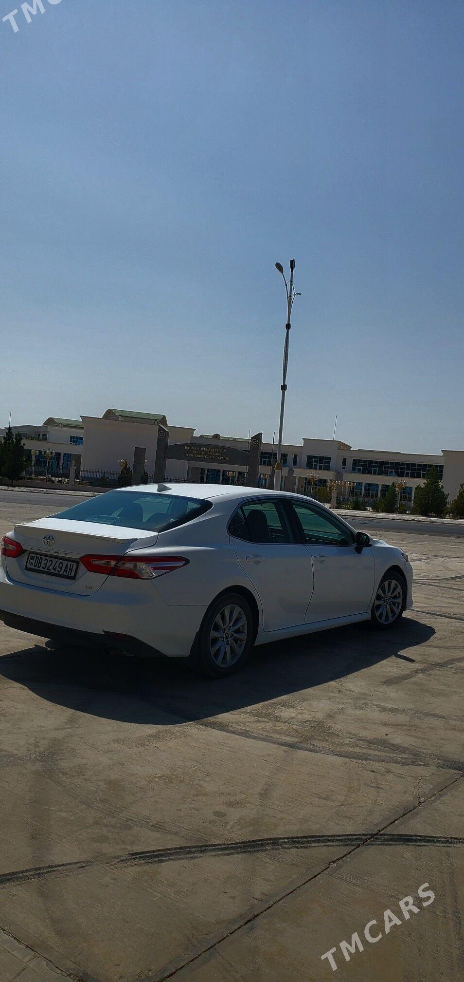 Toyota Camry 2019 - 275 000 TMT - Балканабат - img 5