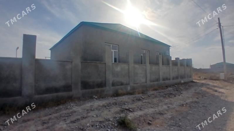 ÄNEW KAROWNIK ARZAN JAÝ - Анев - img 7