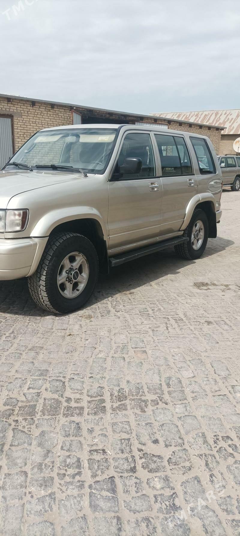 Isuzu Trooper 1999 - 100 000 TMT - Байрамали - img 3