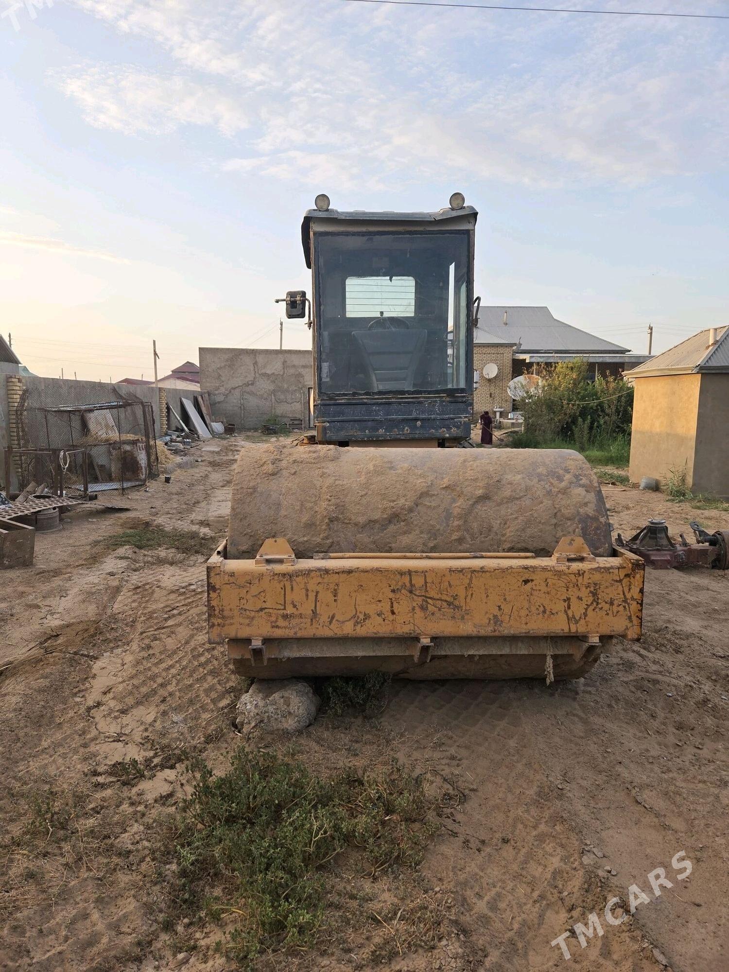 Case STX325 Accusteer 2014 - 220 000 TMT - Mary - img 3