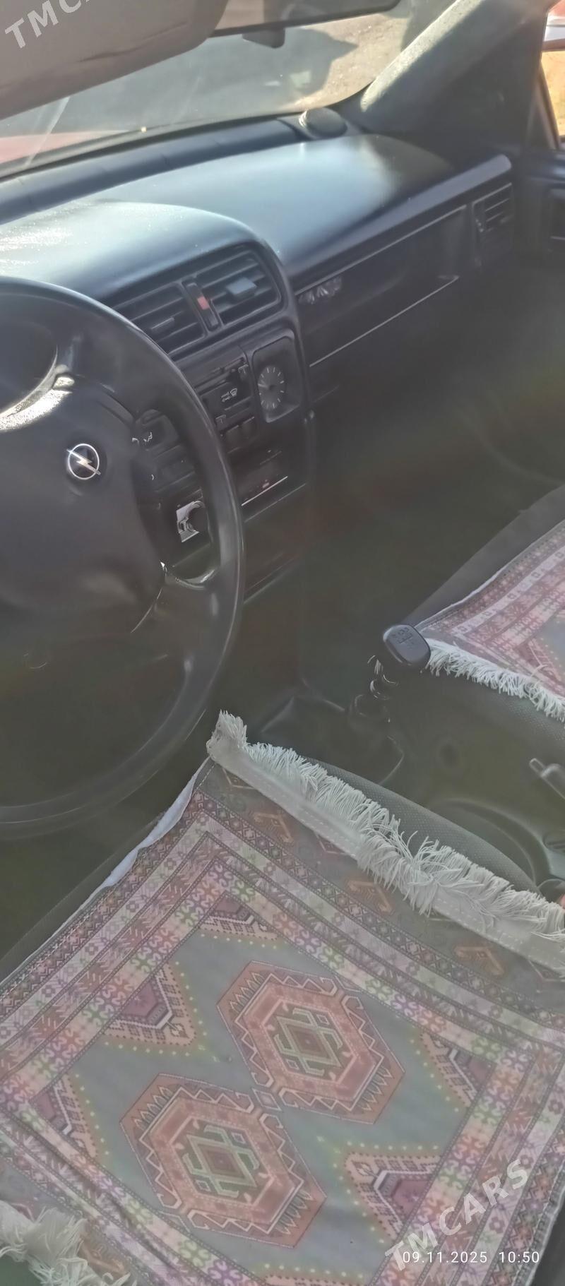 Opel Vectra 1991 - 40 000 TMT - Baýramaly - img 5