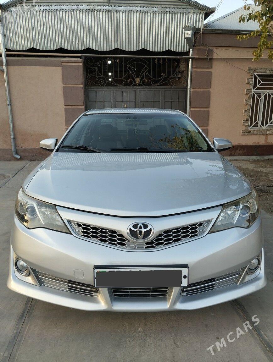Toyota Camry 2013 - 229 000 TMT - Мары - img 5