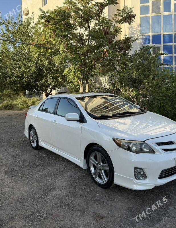 Toyota Corolla 2013 - 190 000 TMT - Мары - img 5