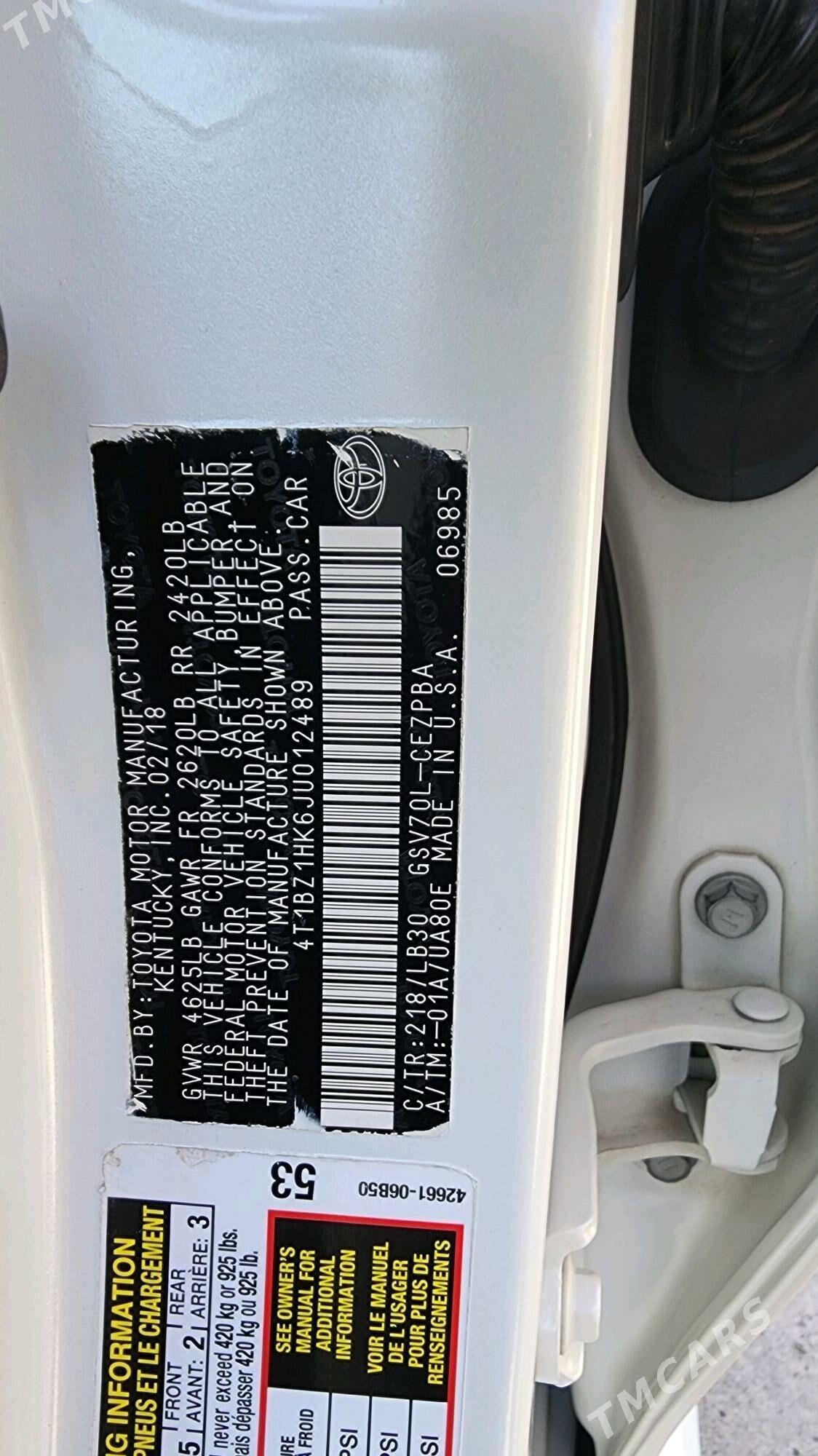 Toyota Camry 2018 - 375 000 TMT - Büzmeýin GRES - img 7