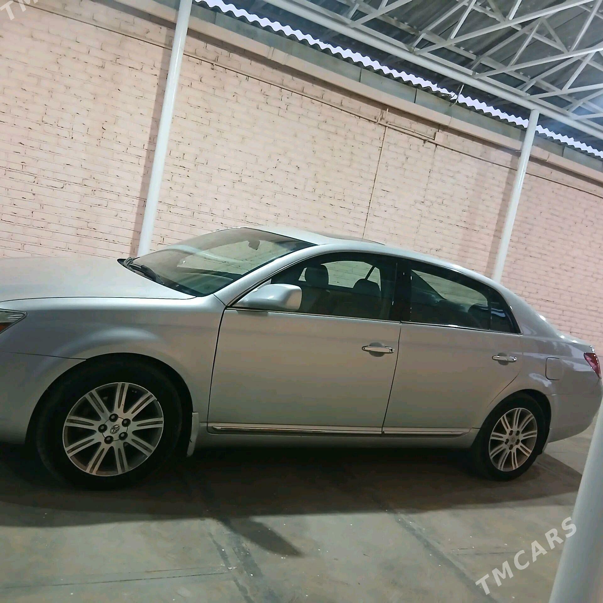 Toyota Avalon 2005 - 195 000 TMT - Байрамали - img 4
