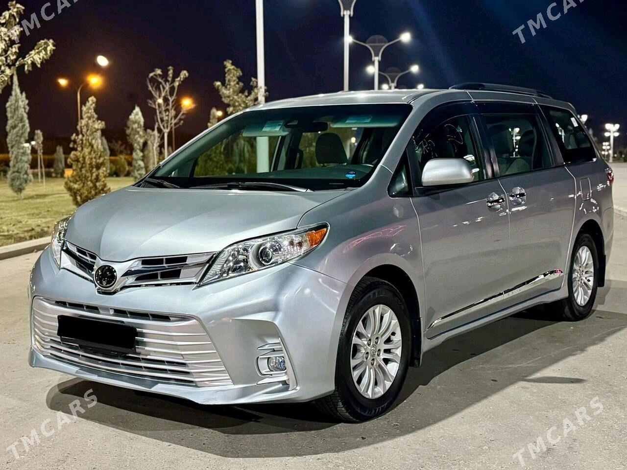 Toyota Sienna 2020 - 435 000 TMT - Дашогуз - img 1