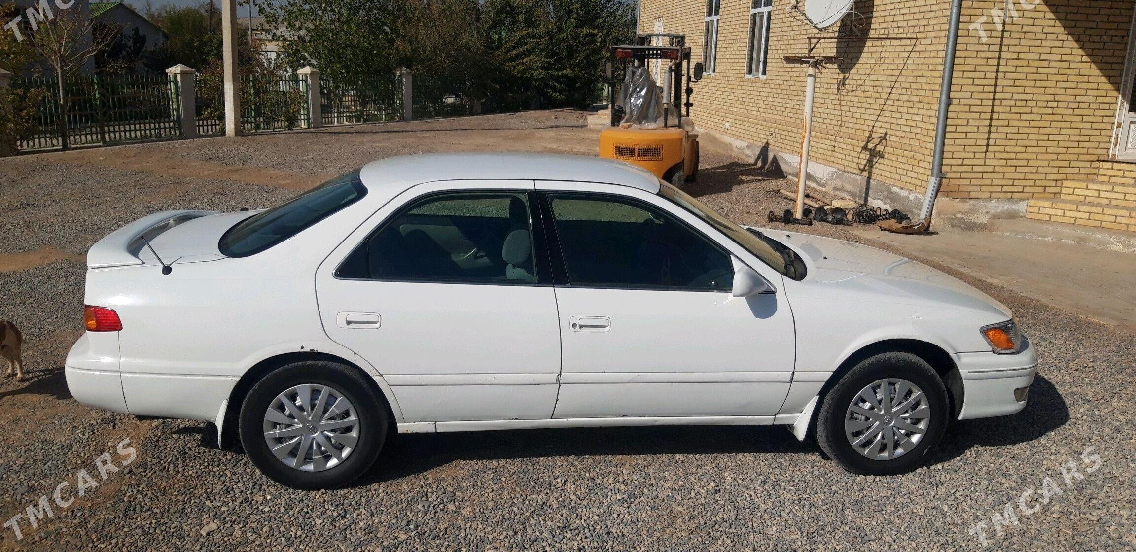 Toyota Camry 1998 - 107 000 TMT - Мары - img 4