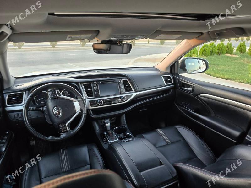 Toyota Highlander 2019 - 450 000 TMT - Балканабат - img 5
