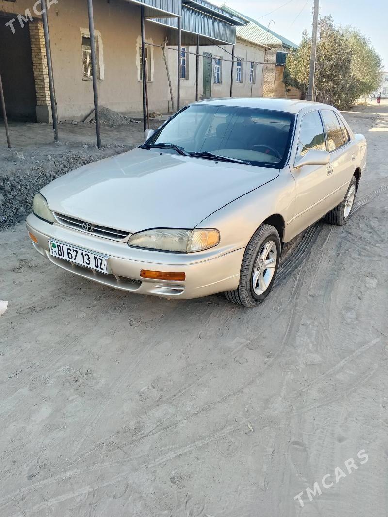 Toyota Camry 1995 - 80 000 TMT - Кёнеургенч - img 4