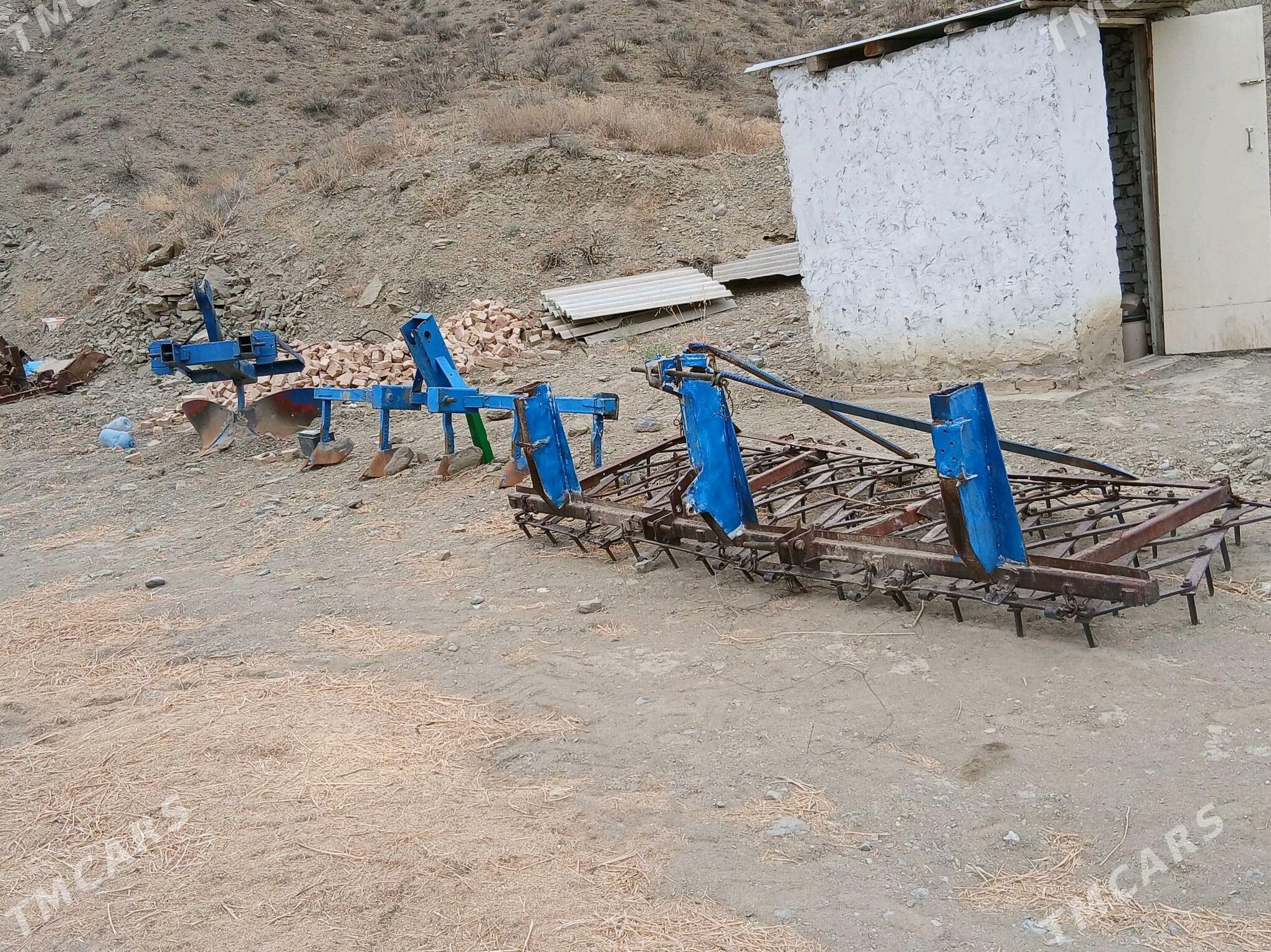 Belarus 320 2001 - 110 000 TMT - Гёкдепе - img 4