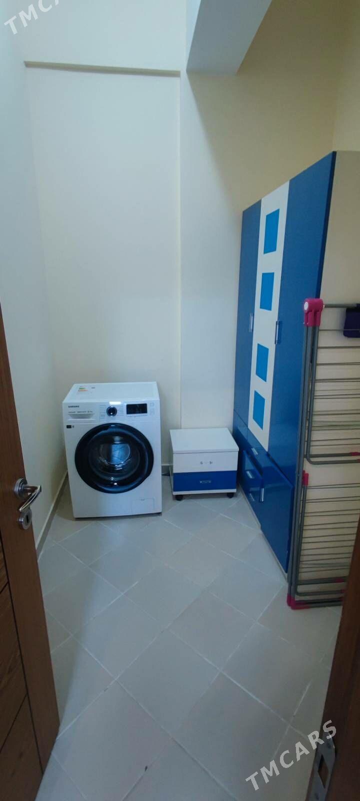 ИНОСТРАНЦЫ - Нефтегаз (ул. Андалиб-Юбилейная) - img 7