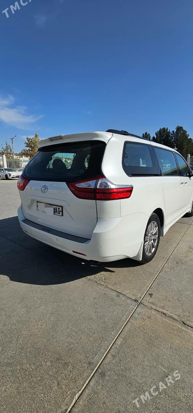 Toyota Sienna 2019 - 700 000 TMT - Ашхабад - img 2
