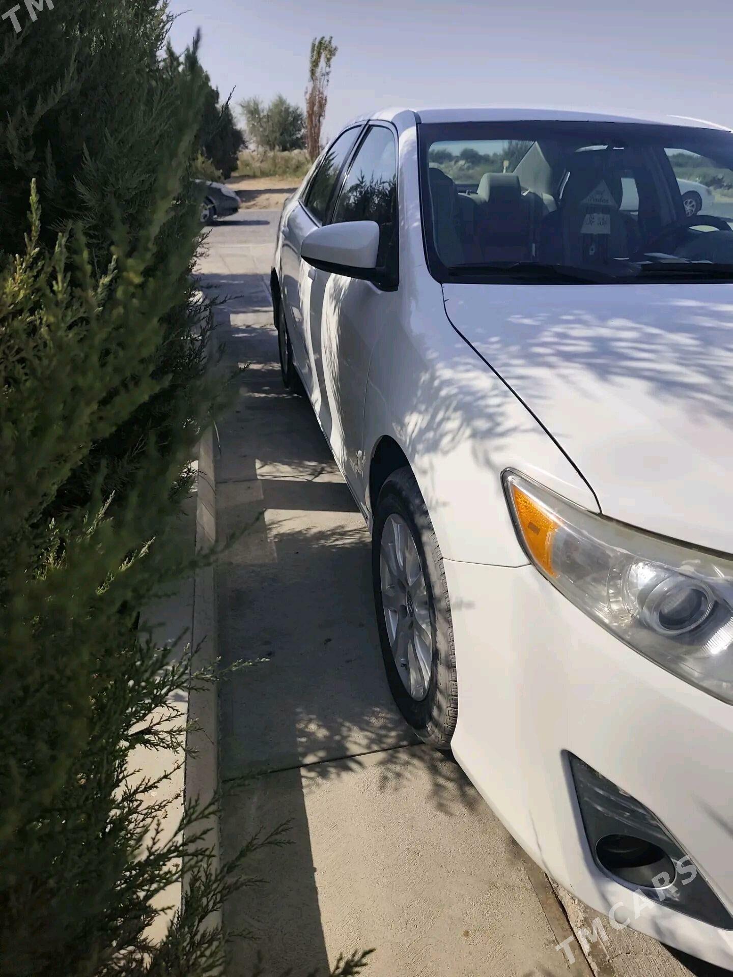 Toyota Camry 2013 - 190 000 TMT - Мары - img 4