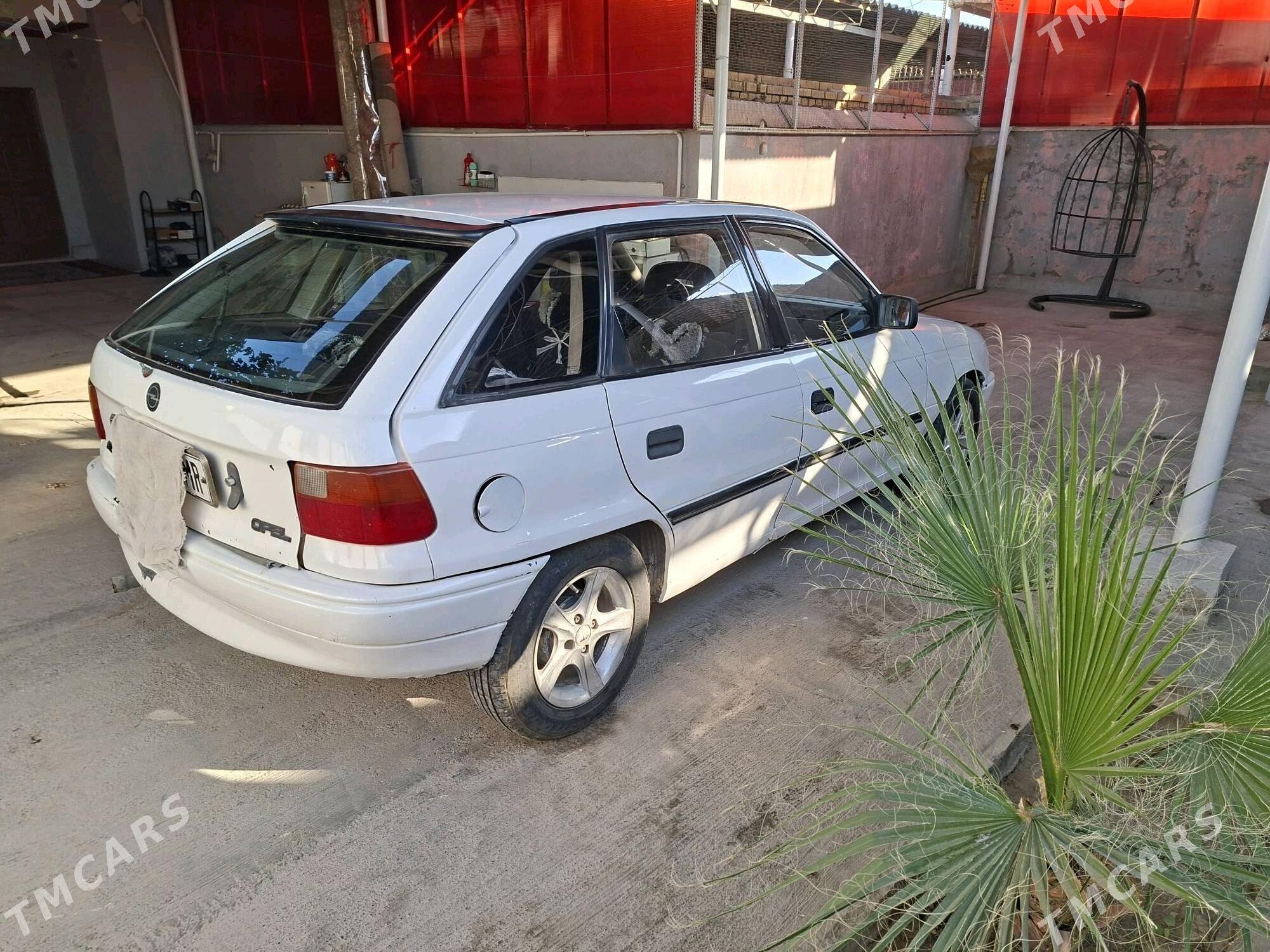 Opel Astra 1992 - 25 000 TMT - Mary - img 5