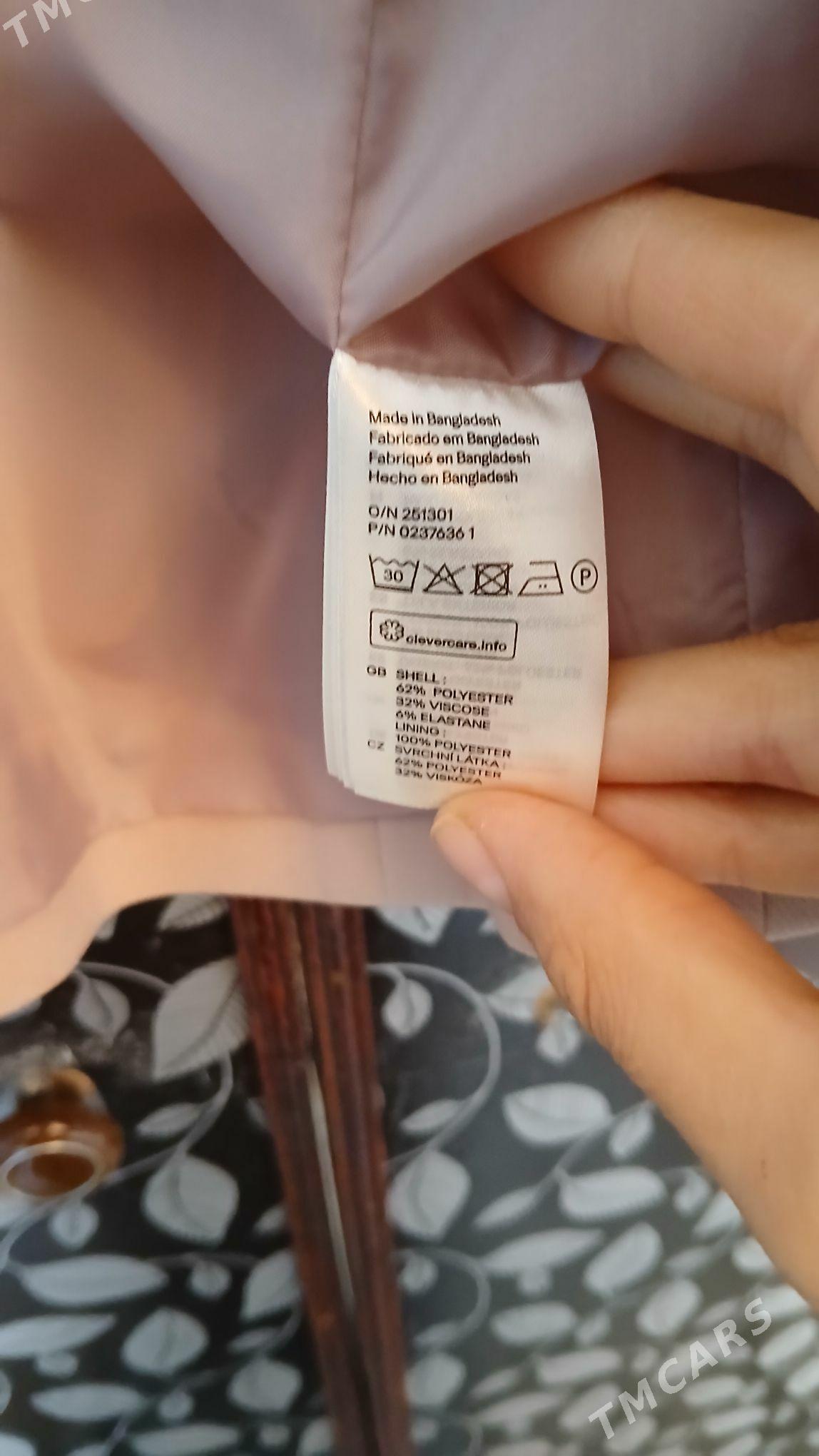 Modny  kostum - 3 mkr - img 3