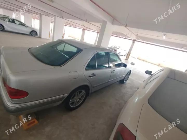 Mercedes-Benz E420 1996 - 90 000 TMT - Balkanabat - img 2