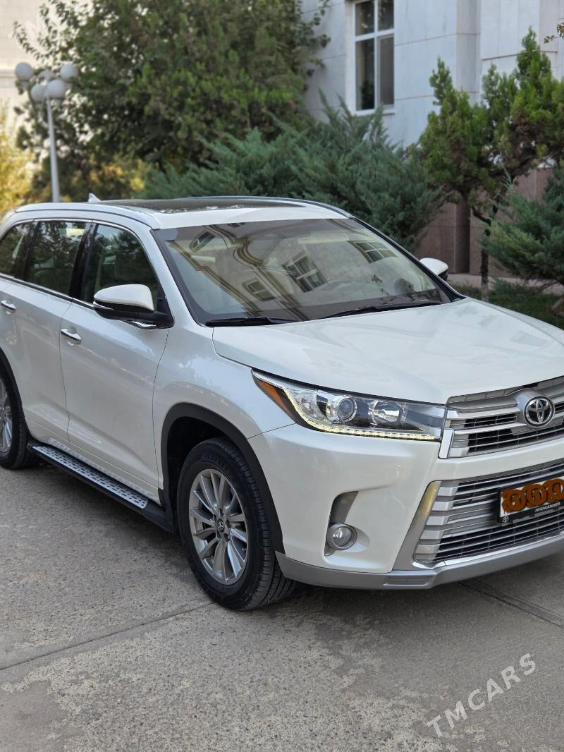 Toyota Highlander 2016 - 520 000 TMT - Гуртли - img 2