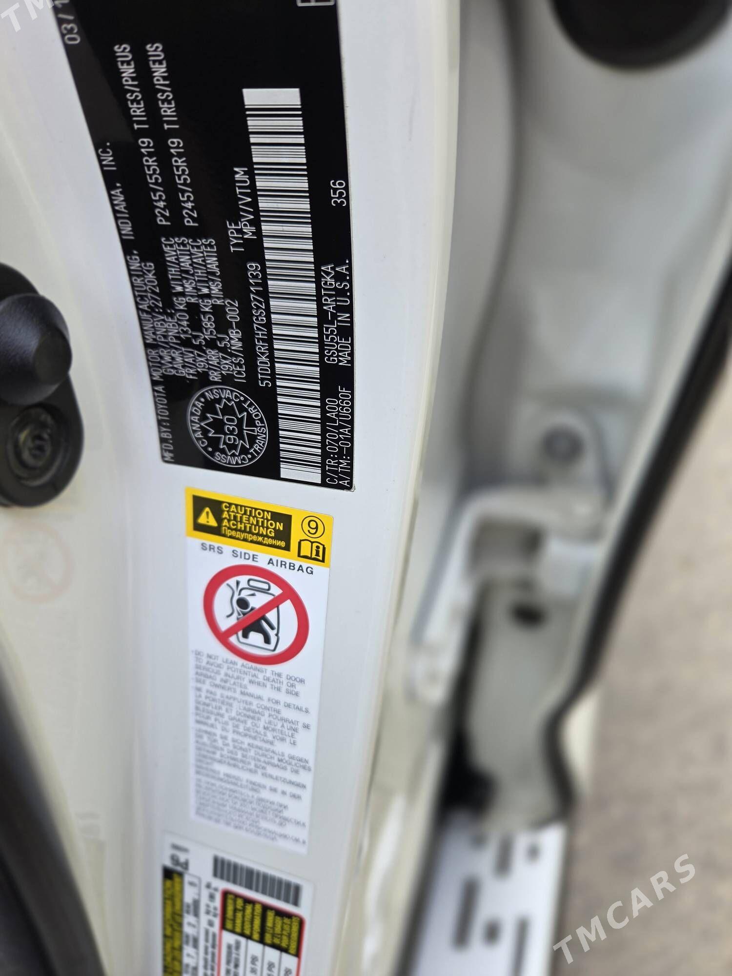 Toyota Highlander 2016 - 520 000 TMT - Гуртли - img 7